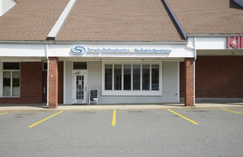 Exterior of Worcester oral surgery office